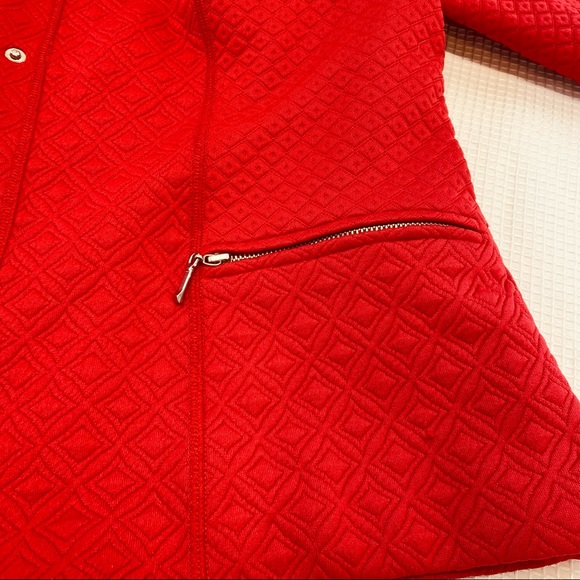 Chico’s Quilted Red Jacket Zipper Pockets Size Small Like New - Picture 16 of 16